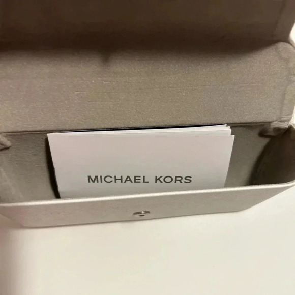 New Michael Kors. Eye Glass Case - Picture 5 of 5